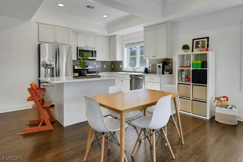 270 Main Street, Unit D Millburn, NJ 07041 - Photo 5 of 25