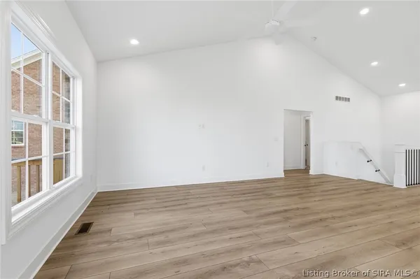 $579,900 | 120 Spangler Place, Jeffersonville, IN 47130