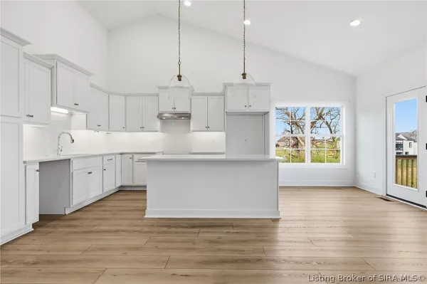 $579,900 | 120 Spangler Place, Jeffersonville, IN 47130