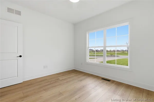 $579,900 | 120 Spangler Place, Jeffersonville, IN 47130