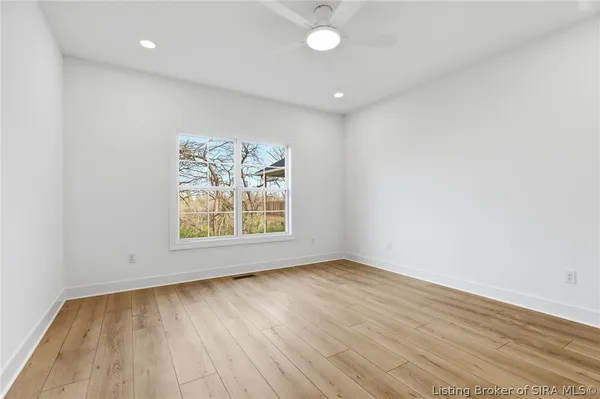 $579,900 | 120 Spangler Place, Jeffersonville, IN 47130