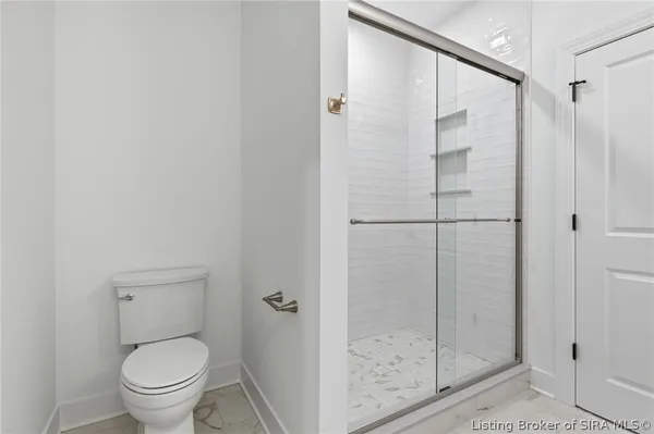 $579,900 | 120 Spangler Place, Jeffersonville, IN 47130