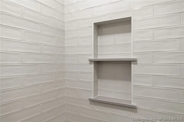 $579,900 | 120 Spangler Place, Jeffersonville, IN 47130