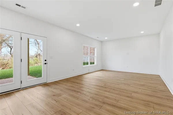 $579,900 | 120 Spangler Place, Jeffersonville, IN 47130