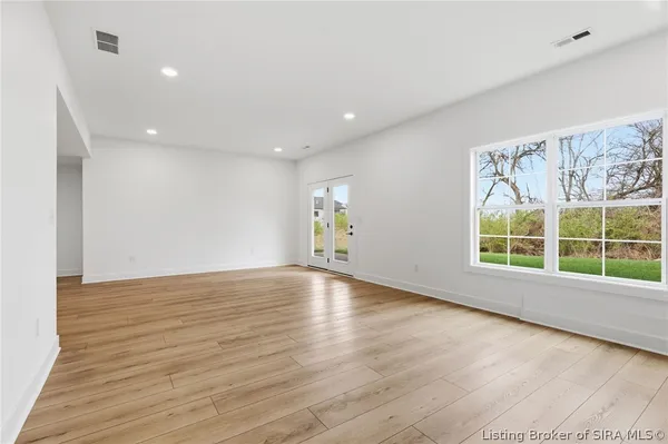 $579,900 | 120 Spangler Place, Jeffersonville, IN 47130