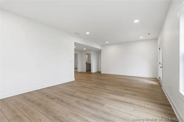 $579,900 | 120 Spangler Place, Jeffersonville, IN 47130