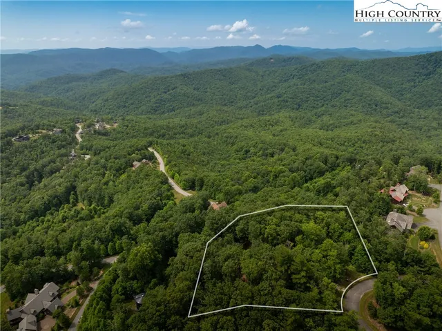 $679,000 | 316 R Milfoil Court, Boone, NC 28607