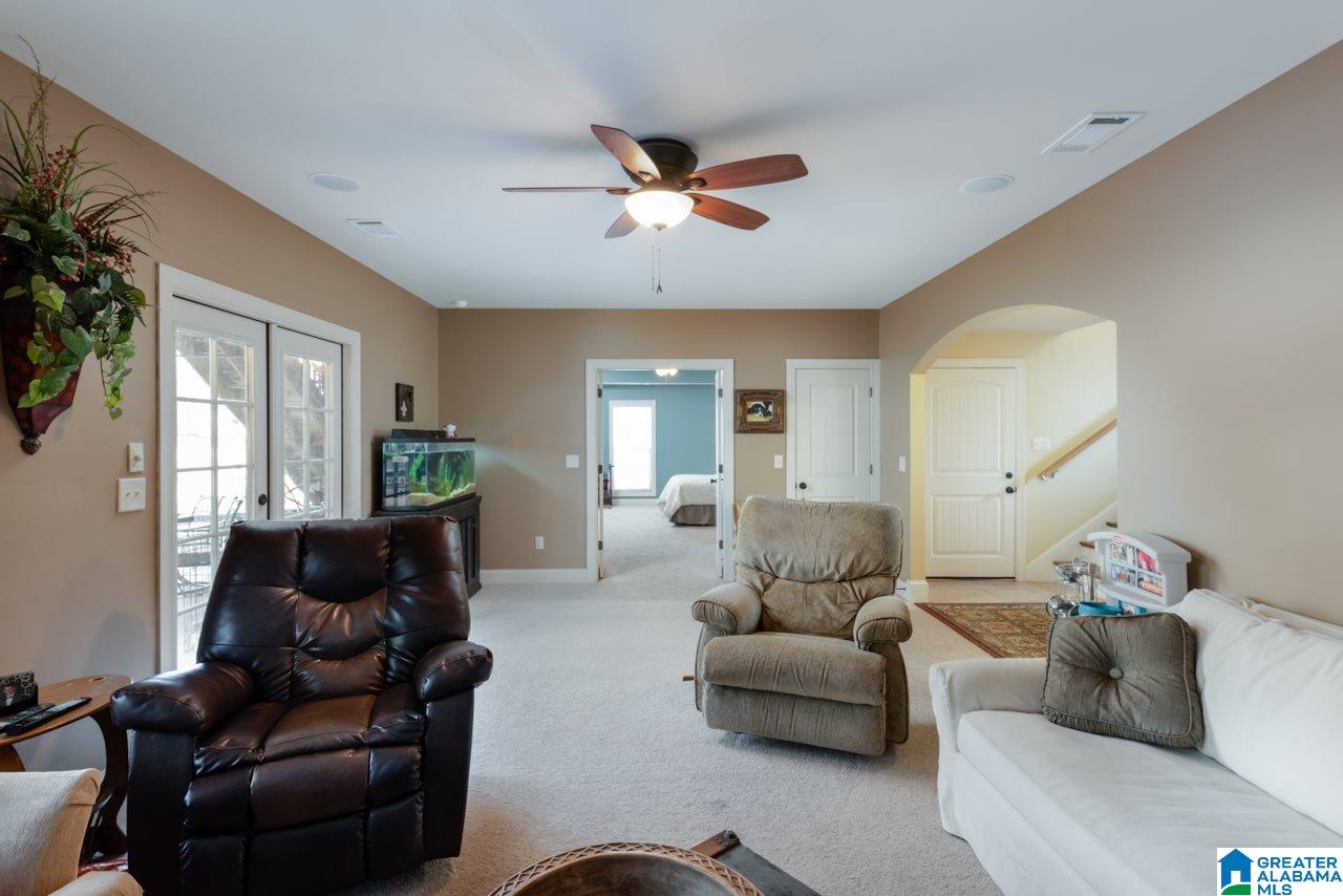 101 Lauchlin Lane Pelham, AL 35124 - Photo 38 of 47