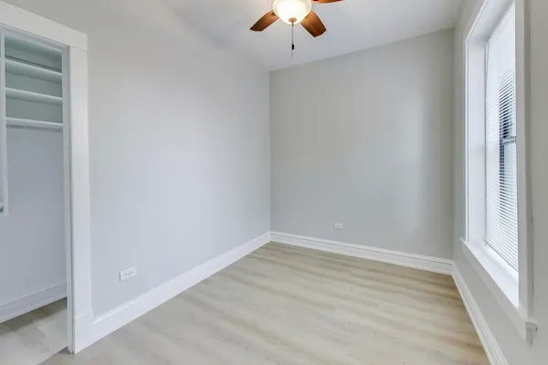 $2,900 | 2114 West Byron Street, Unit 1, Chicago, IL 60618