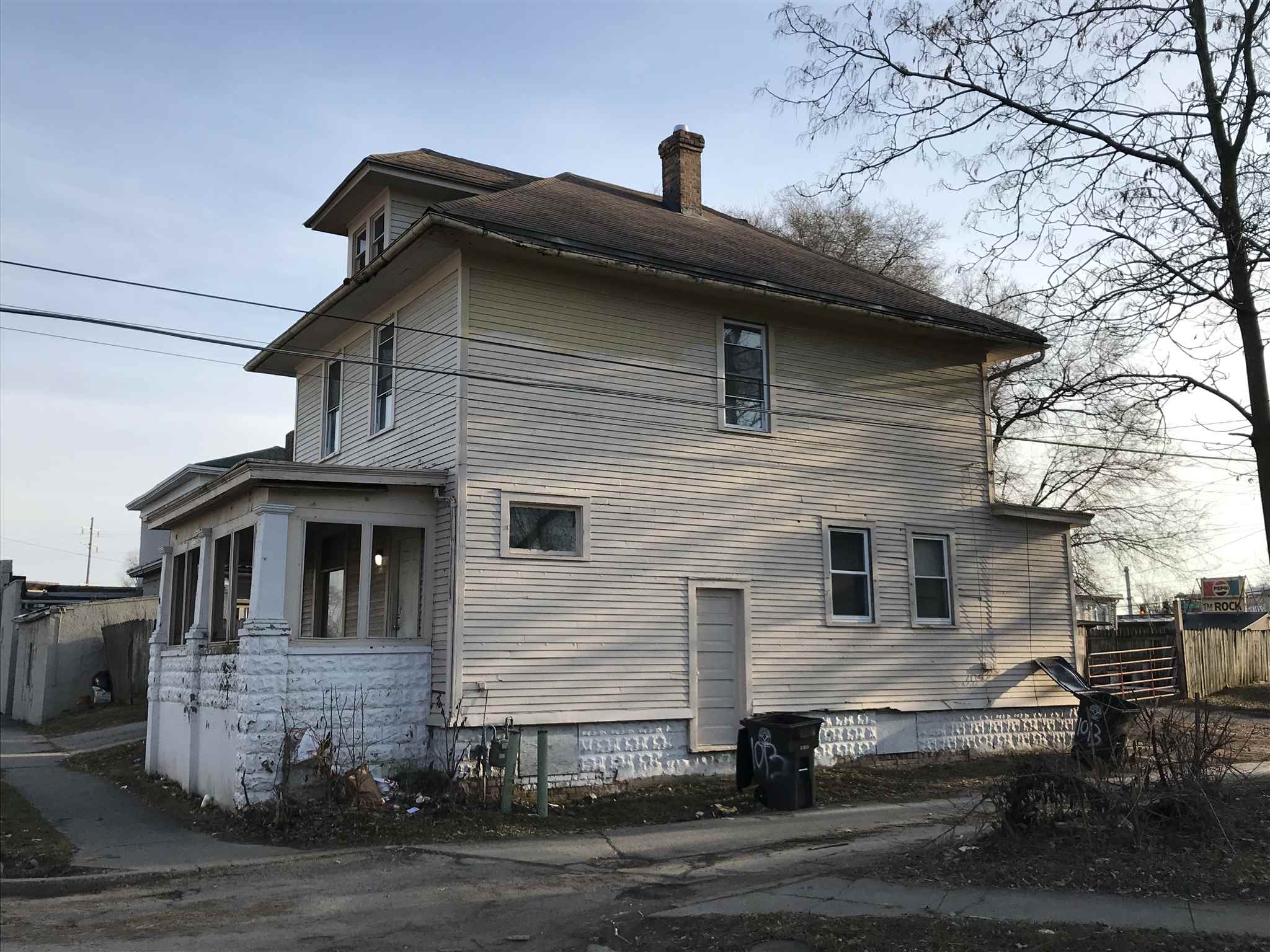 1013 Stophlet Street Fort Wayne, IN 46802 - Photo 3 of 3