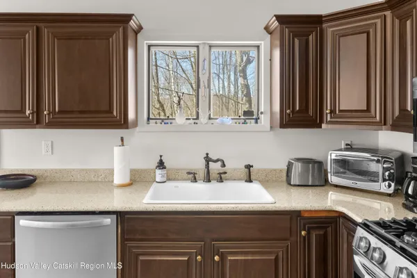 $575,000 | 410 Roaring Brook Lane, Pine Hill, NY 12465