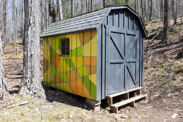 $575,000 | 410 Roaring Brook Lane, Pine Hill, NY 12465