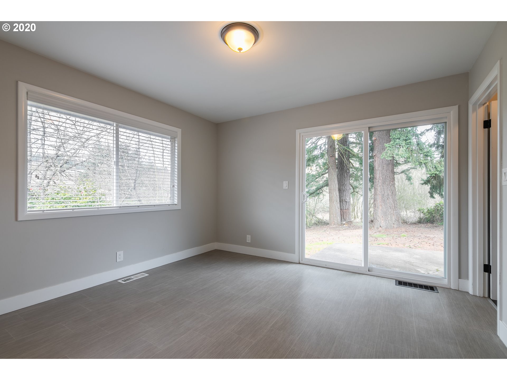 13445 Southeast King Road Happy Valley, OR 97086 - Photo 11 of 30 Gallery Image 11