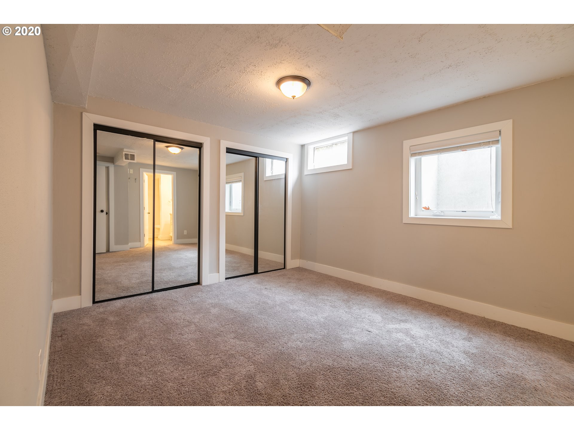 13445 Southeast King Road Happy Valley, OR 97086 - Photo 12 of 30 Gallery Image 12