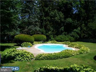 22 Wilburtha Road Ewing, NJ 08628 - Photo 3 of 7