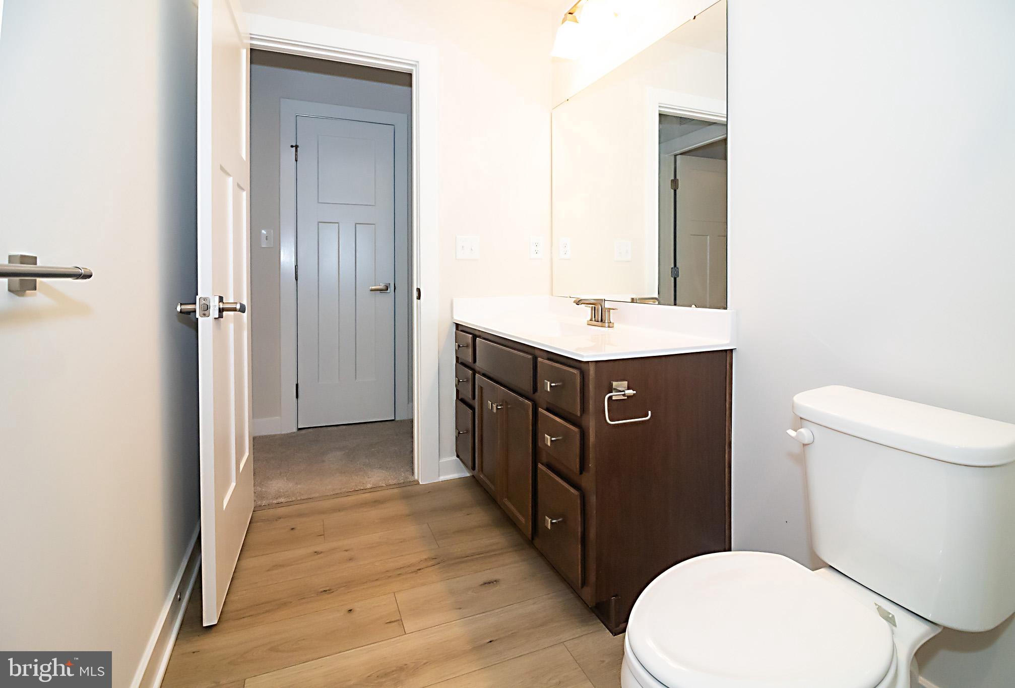 227 Merseyside Drive Swedesboro, NJ 08085 - Photo 25 of 41 Master Bathroom