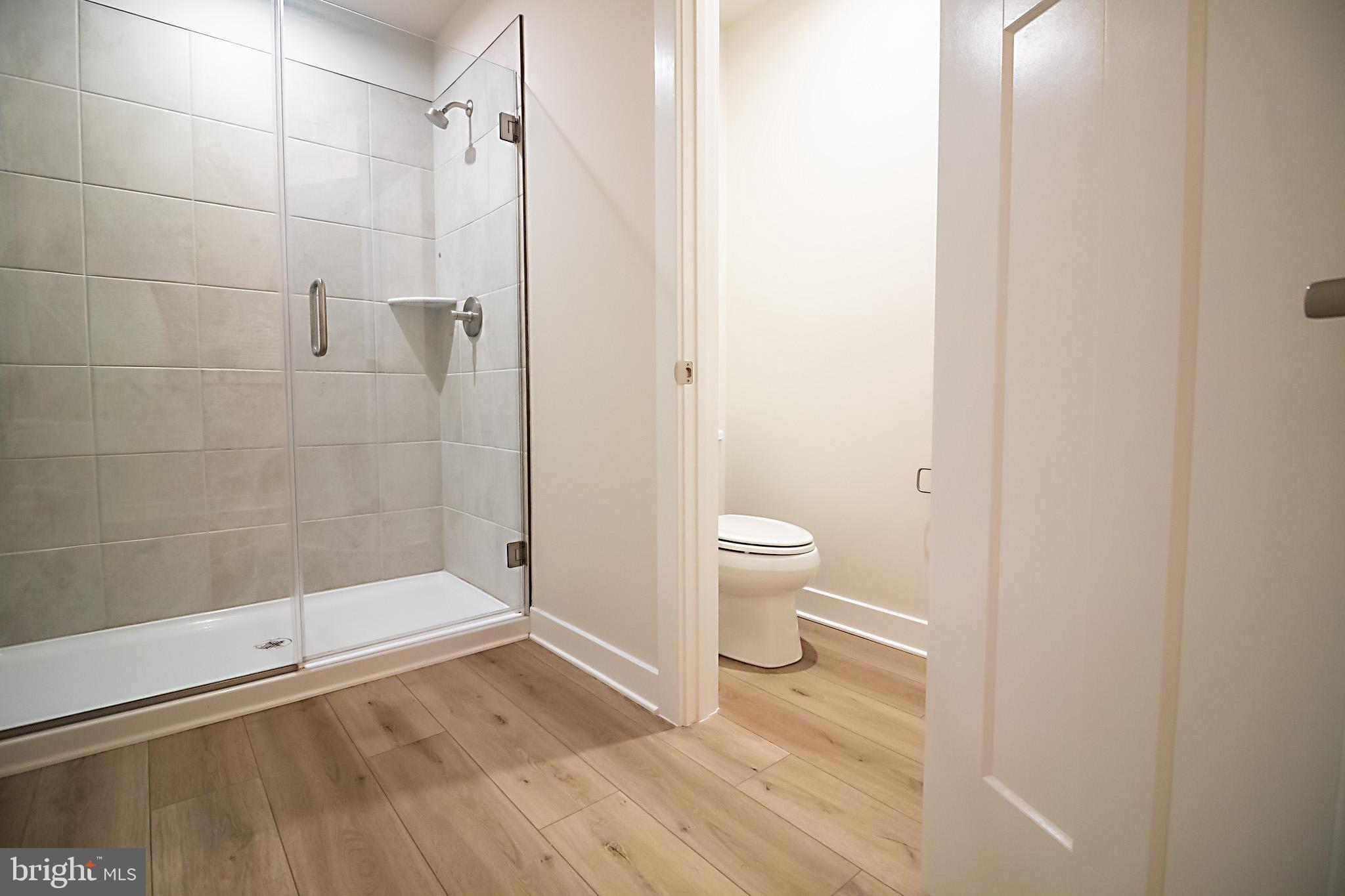 227 Merseyside Drive Swedesboro, NJ 08085 - Photo 35 of 41 Main Bathroom