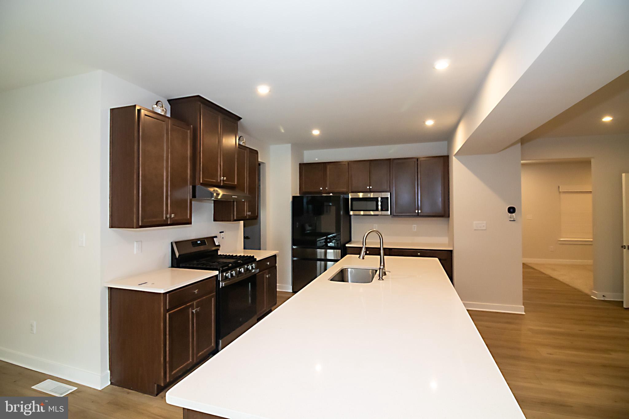 227 Merseyside Drive Swedesboro, NJ 08085 - Photo 7 of 41