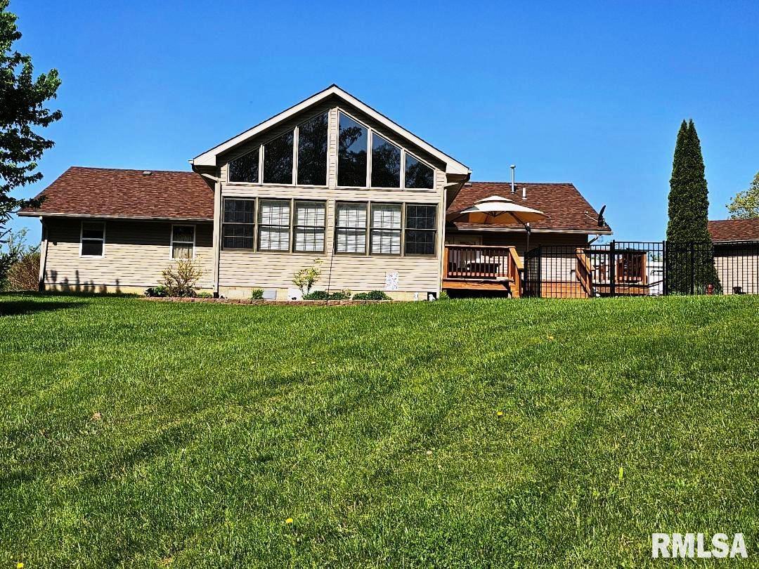 12720 Soaring Eagle Lane Shipman, IL 62685 - Photo 2 of 47