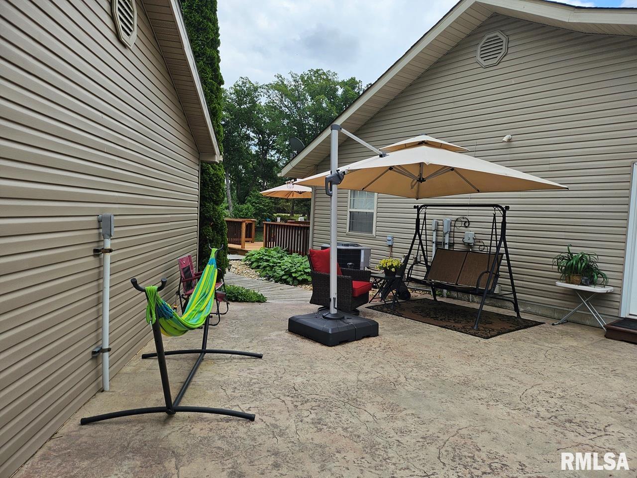 12720 Soaring Eagle Lane Shipman, IL 62685 - Photo 44 of 47