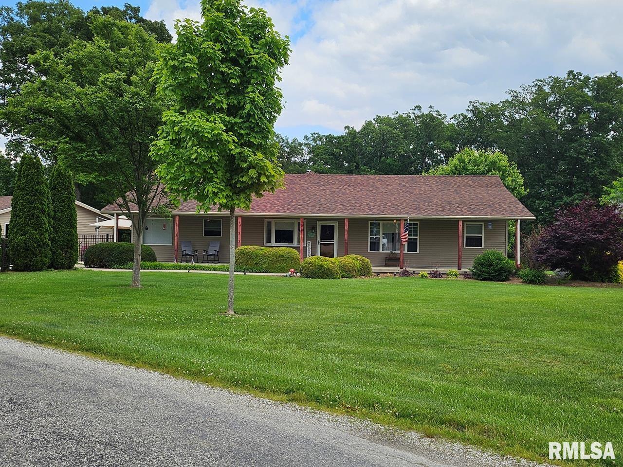 12720 Soaring Eagle Lane Shipman, IL 62685 - Photo 7 of 47