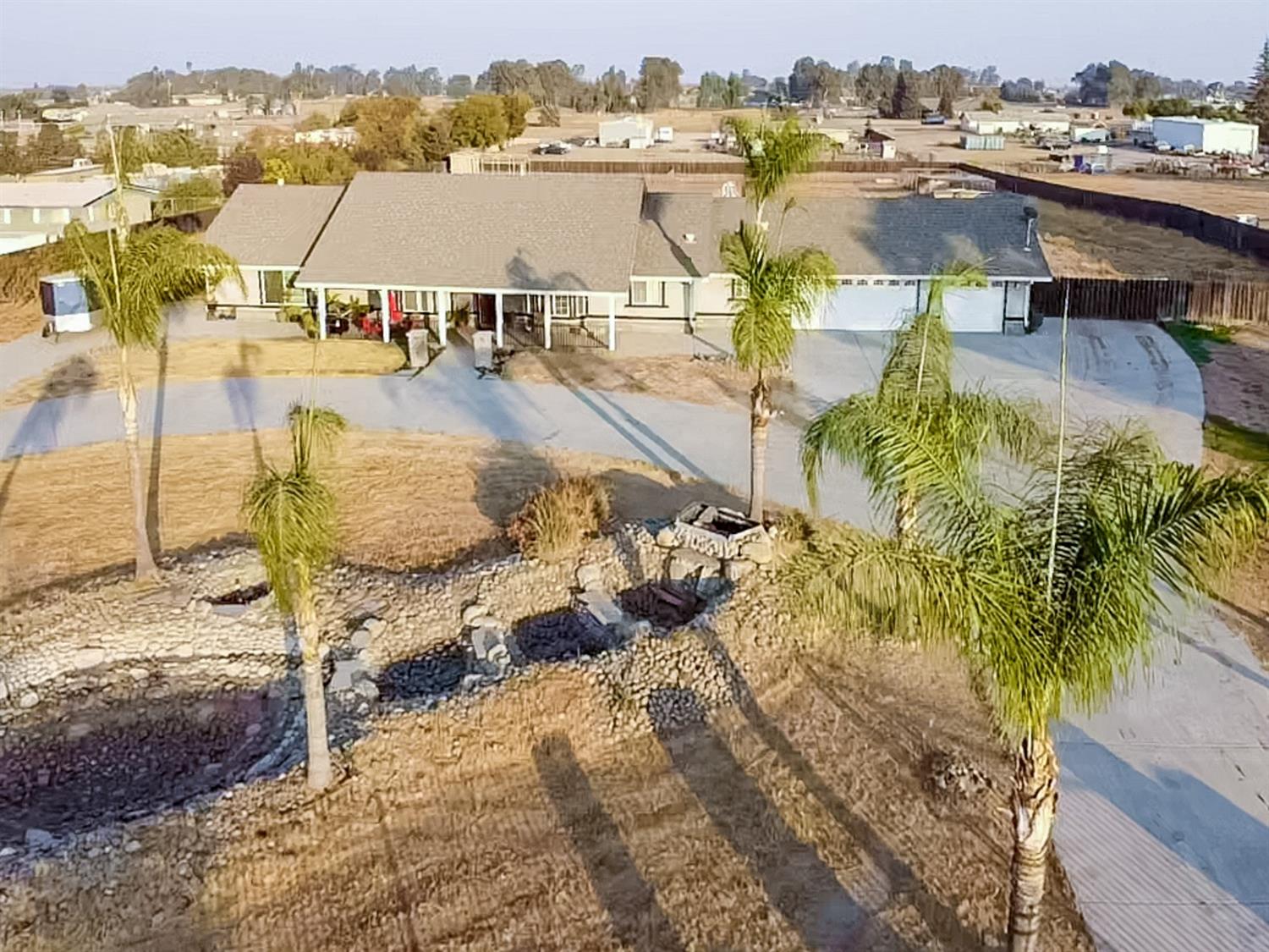 20147 Del Mar Road Madera, CA 93638 - Photo 3 of 44 Gallery Image 3