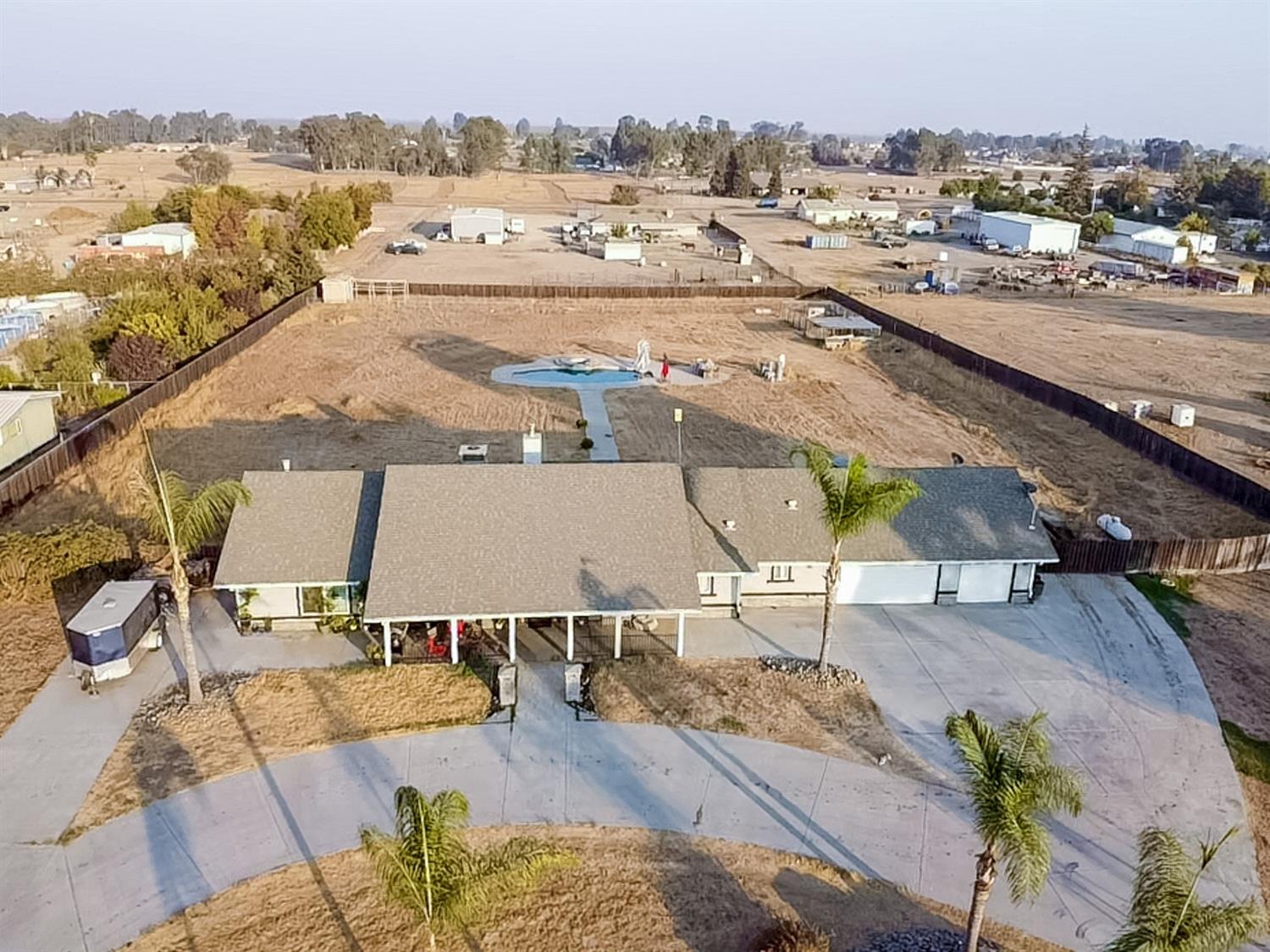 20147 Del Mar Road Madera, CA 93638 - Photo 4 of 44 Gallery Image 4