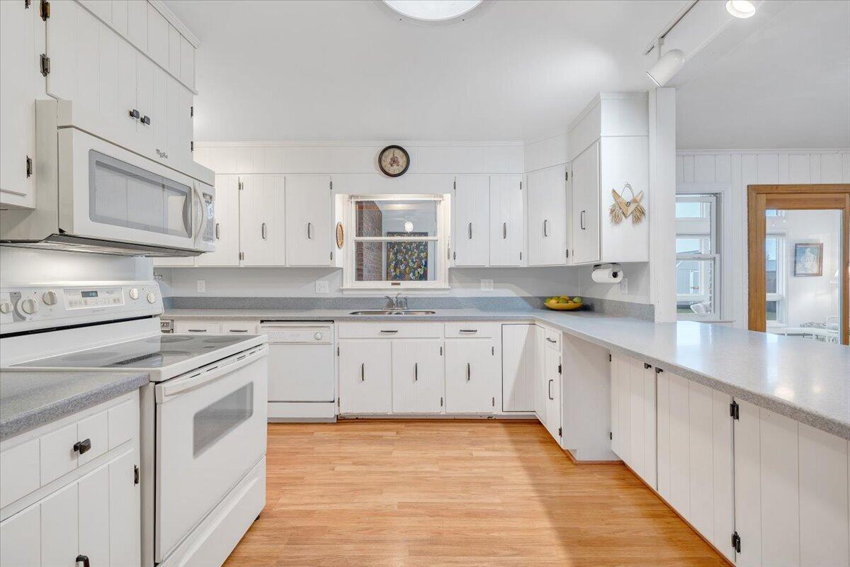 674 Azalea Road Daleville, VA 24083 - Photo 17 of 66 016-MIB06175