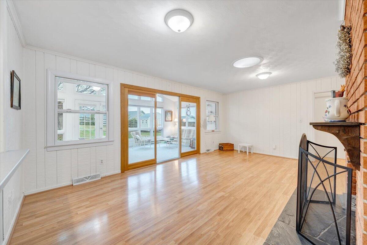 674 Azalea Road Daleville, VA 24083 - Photo 22 of 66 021-MIB06184