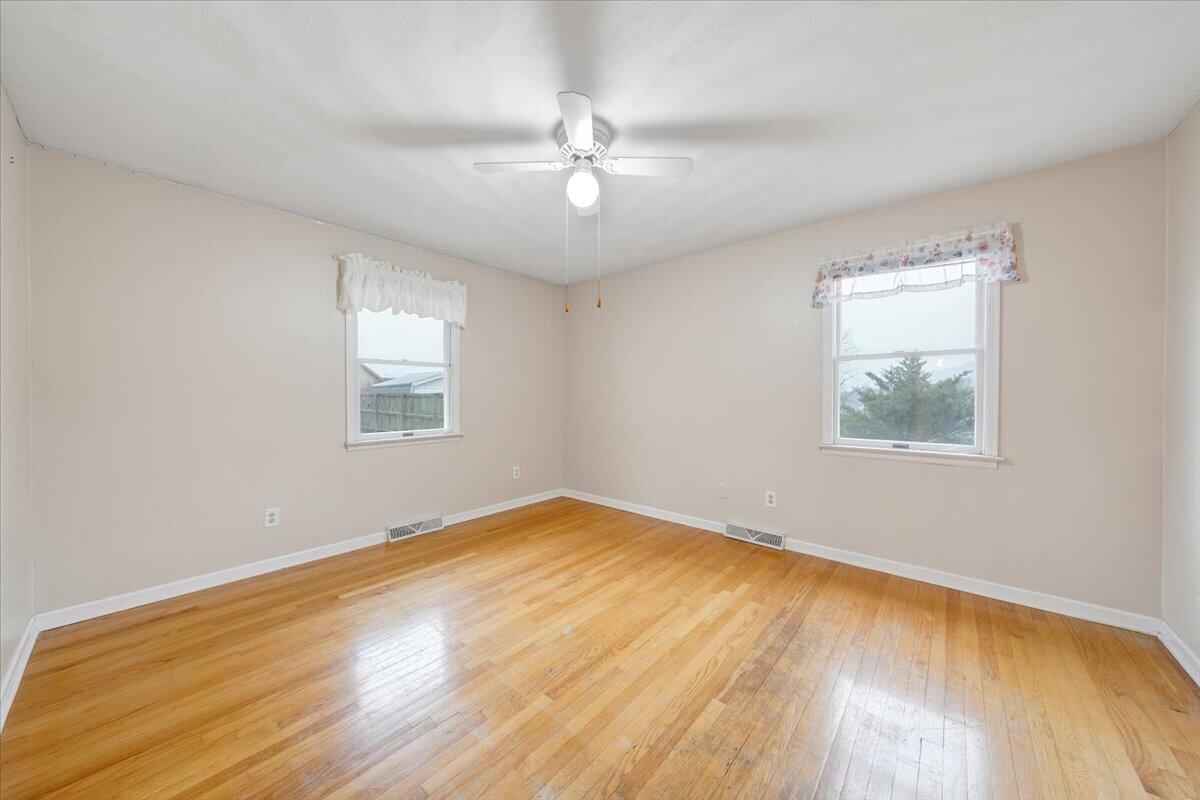 674 Azalea Road Daleville, VA 24083 - Photo 46 of 66 045-MIB06262