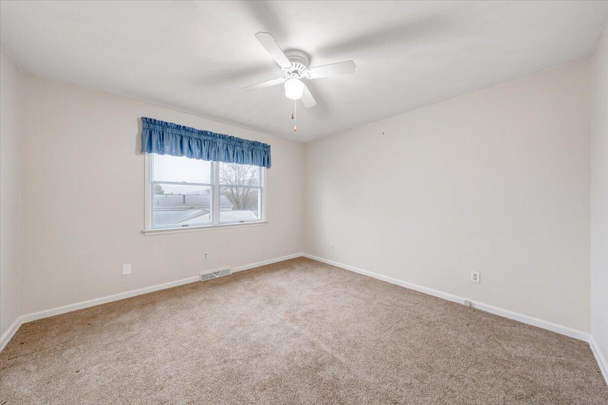 674 Azalea Road Daleville, VA 24083 - Photo 48 of 66 047-MIB06256