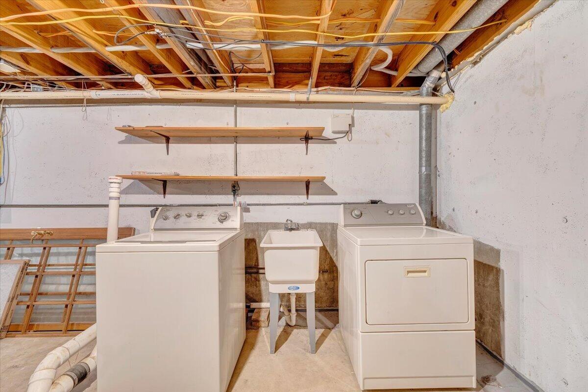 674 Azalea Road Daleville, VA 24083 - Photo 56 of 66 055-MIB06289