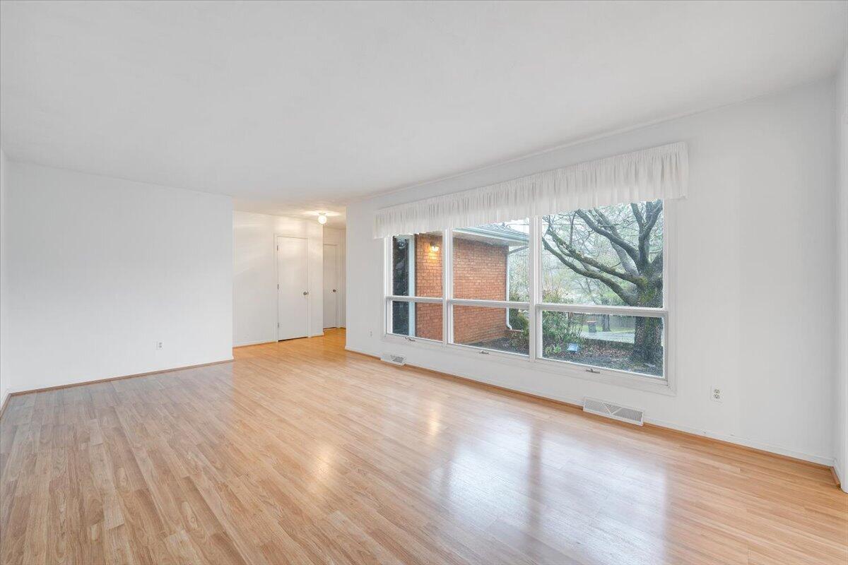 674 Azalea Road Daleville, VA 24083 - Photo 9 of 66 008-MIB06148