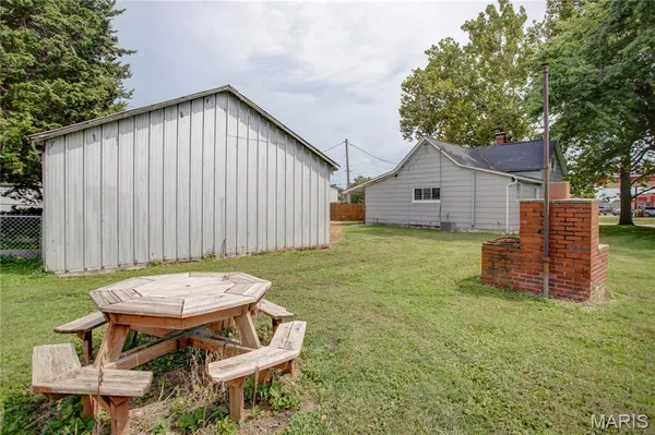 $110,000 | 905 West Carpenter Street, Jerseyville, IL 62052