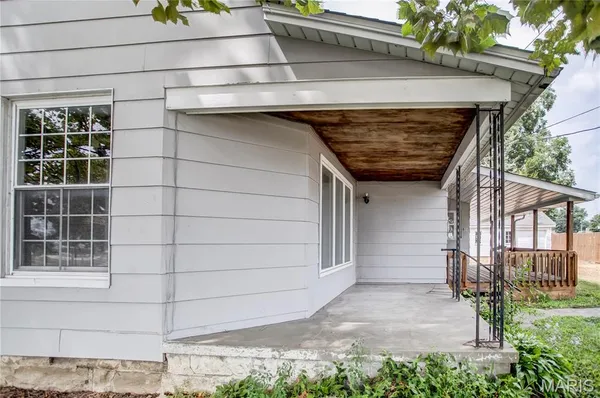 $110,000 | 905 West Carpenter Street, Jerseyville, IL 62052
