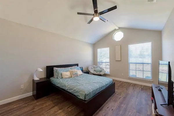 $2,550 | 1411 Mapleview Drive, Carrollton, TX 75007