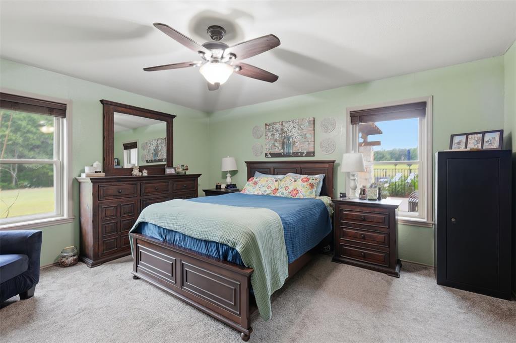 1663 County Road 1405 Bogata, TX 75417 - Photo 17 of 36
