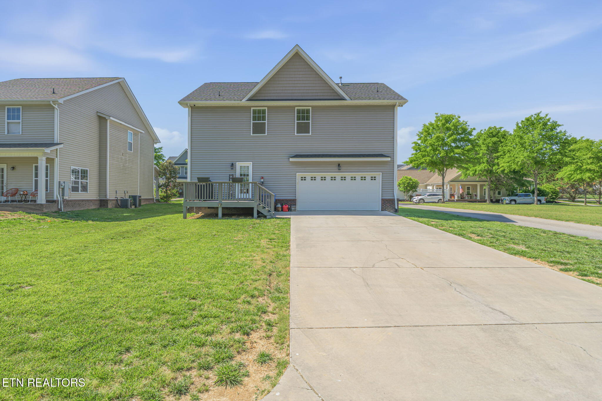 99 Fallberry Street Oak Ridge, TN 37830 - Photo 48 of 60 Spacious Driveway