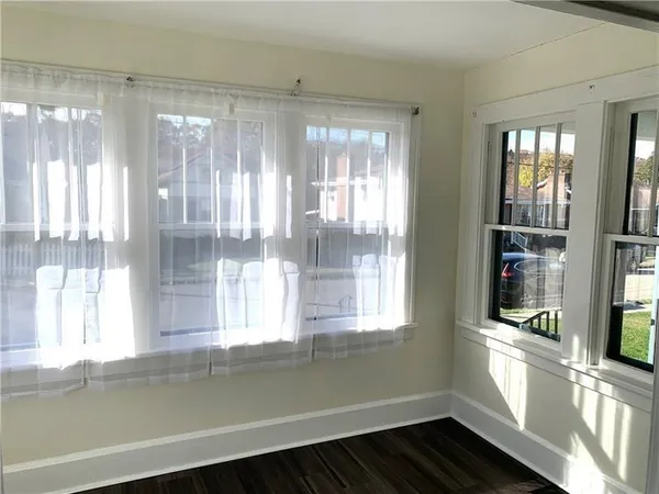 a view of a large window with an outdoor space