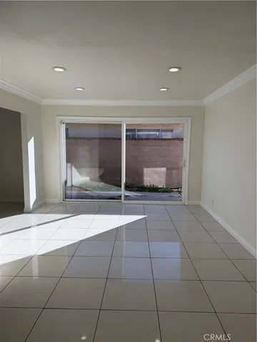 $4,000 | 218 North Cooper Street, Santa Ana, CA 92703