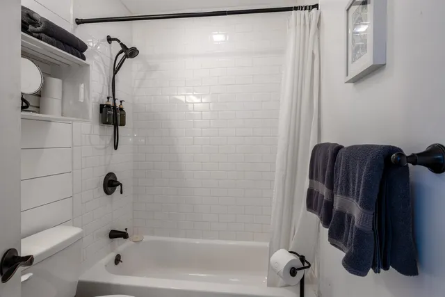 $1,790,000 | 1295 Lime Kiln Road, Charlotte, VT 05445