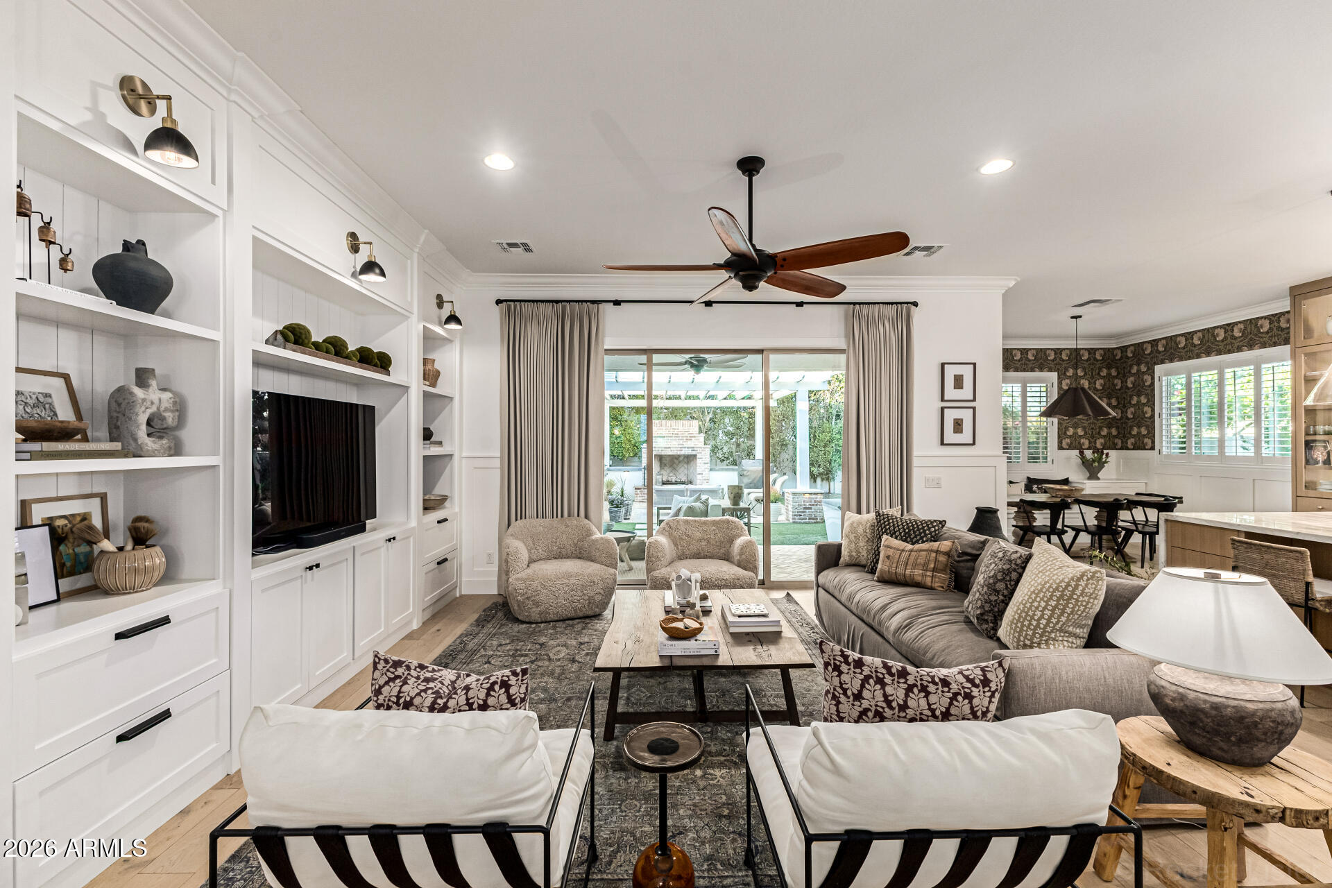 3904 East Carob Drive Gilbert, AZ 85298 - Photo 4 of 66 24-Carob