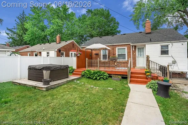 $199,500 | 26101 Fordson Highway, Redford, MI 48239