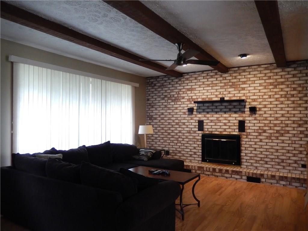 636 New Castle Road Slippery Rock, PA 16057 - Photo 2 of 18 Gallery Image 2