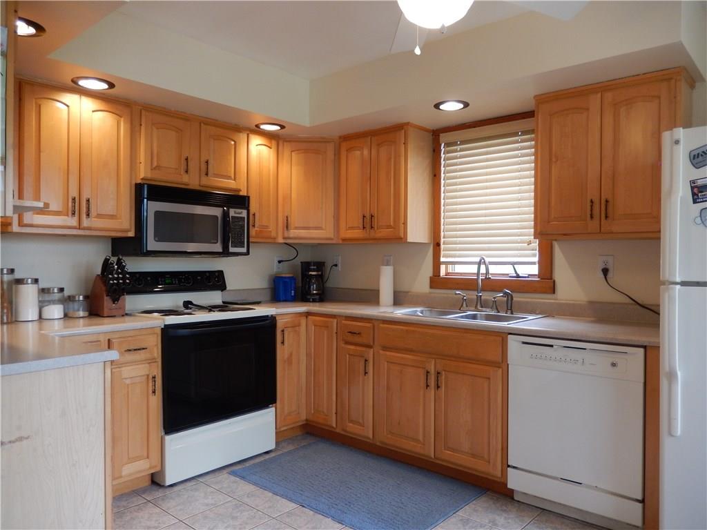 636 New Castle Road Slippery Rock, PA 16057 - Photo 4 of 18 Gallery Image 4
