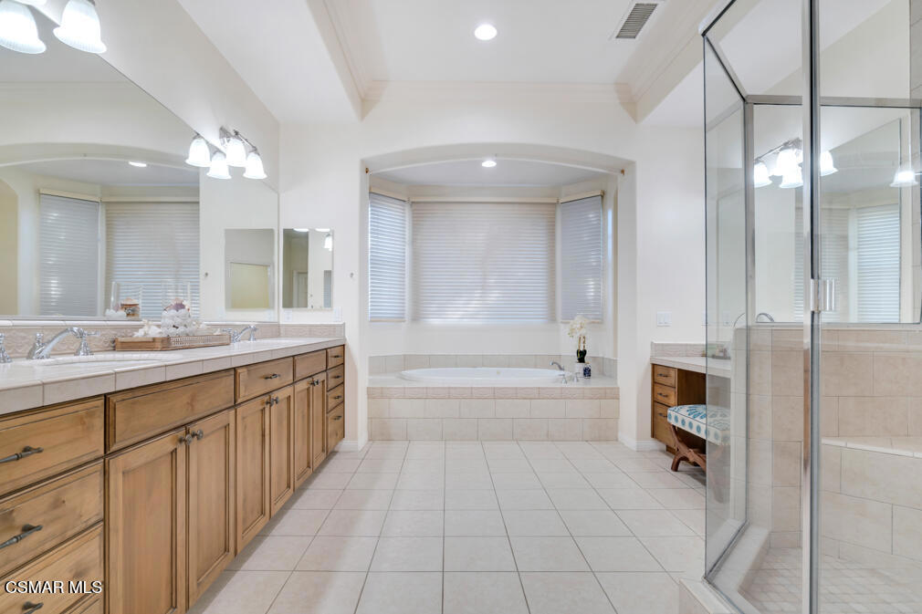 815 Rancho Road Thousand Oaks, CA 91362 - Photo 23 of 40