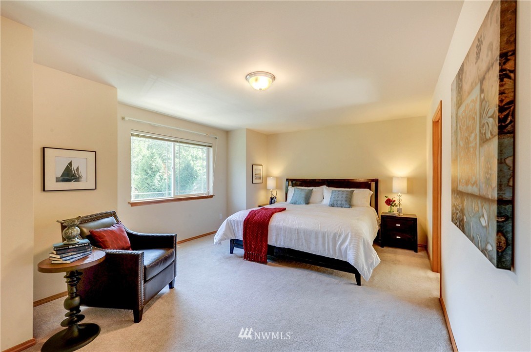 16116 40th Avenue Southeast Bothell, WA 98012 - Photo 11 of 19 Gallery Image 11