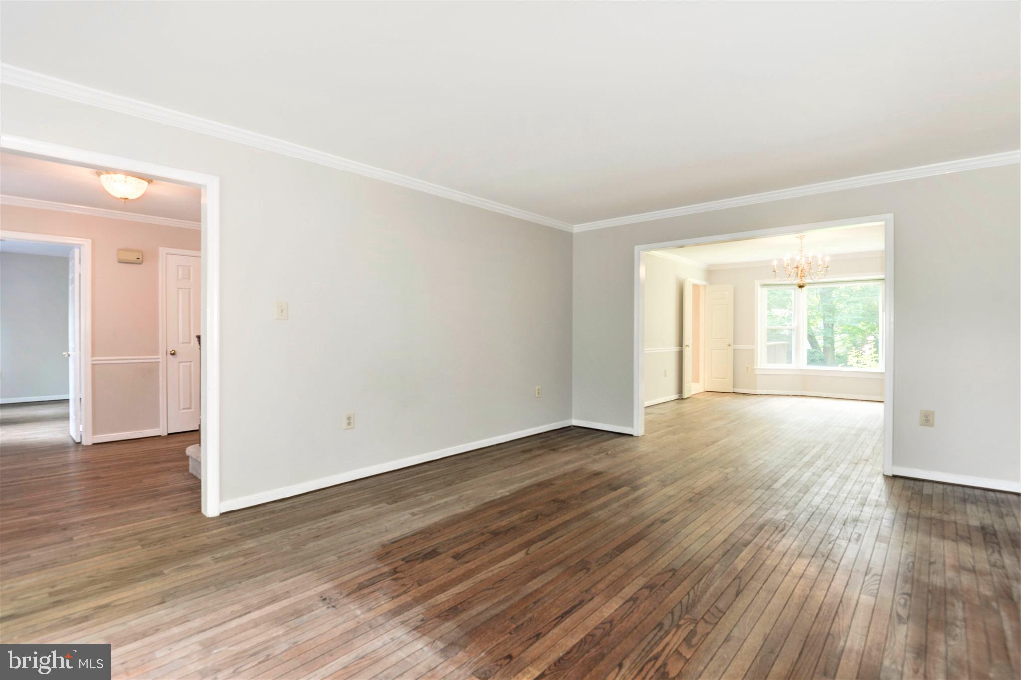 10322 Dunn Meadow Road Vienna, VA 22182 - Photo 21 of 45