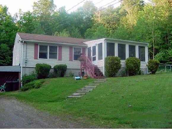 124 Main Street Atkinson, NH 03811 - Photo 1 of 6