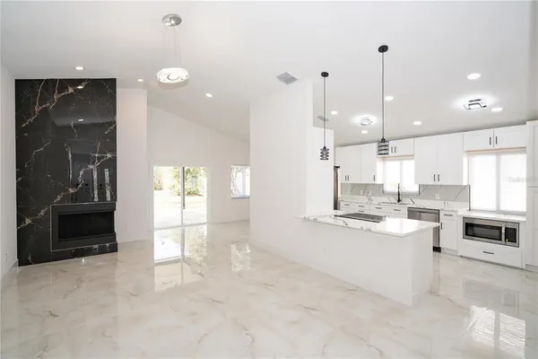 $2,500 | 4331 Kipling Avenue, Plant City, FL 33566